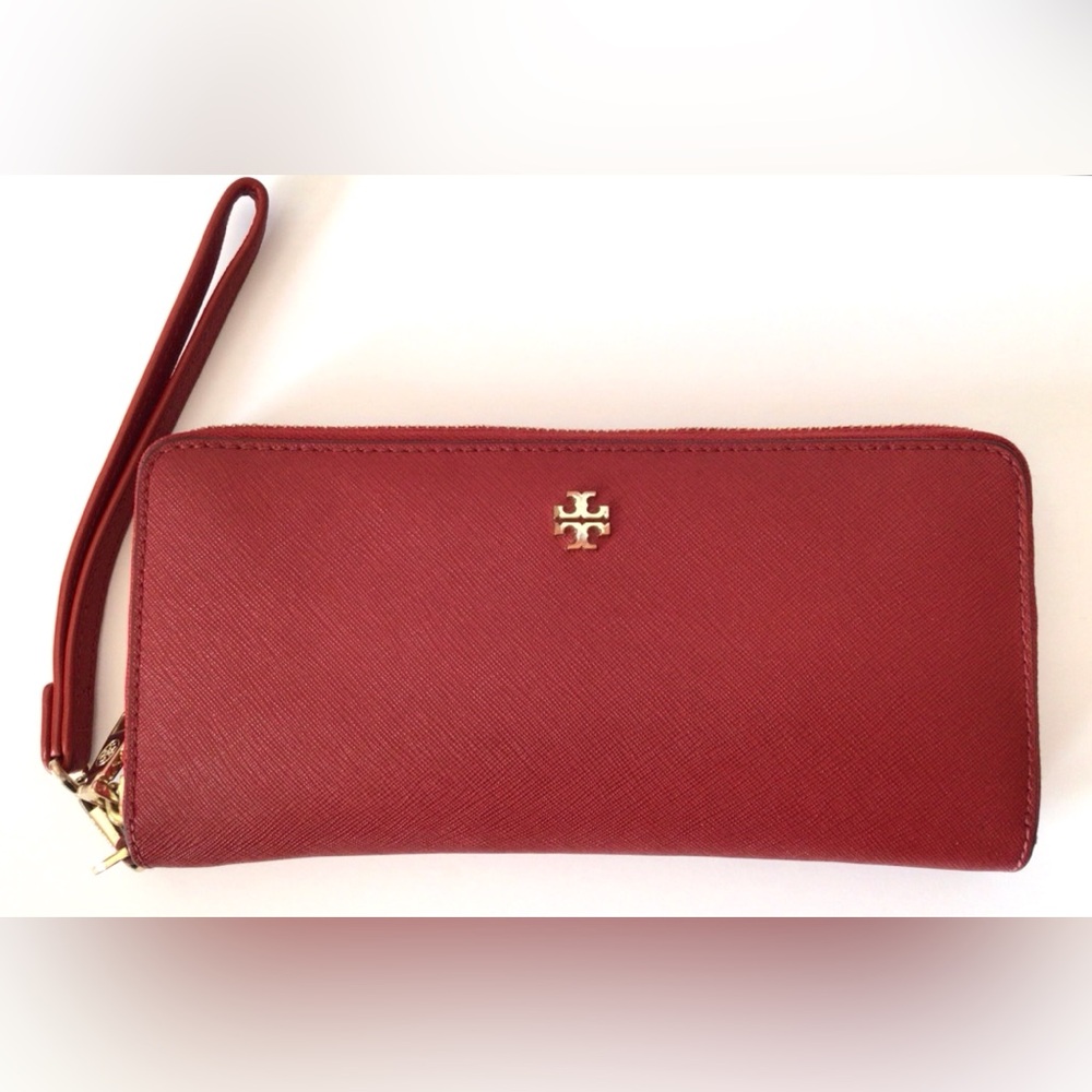 Tory Burch  Zip Wristlet Leather Wallet